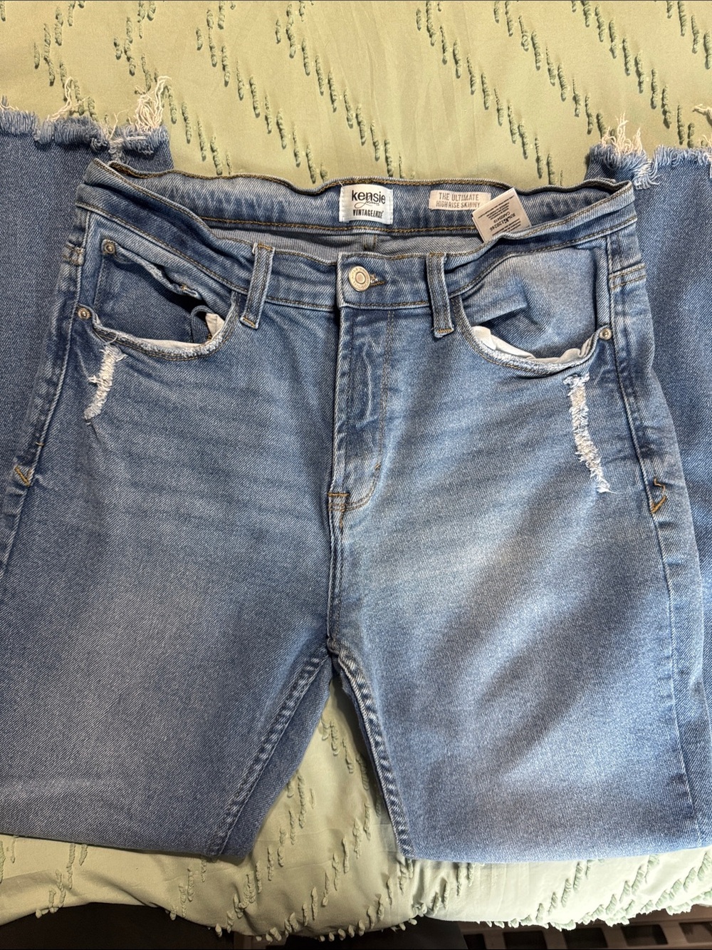 Kensie Women's Light Blue High Rise Distressed Skinny Jeans